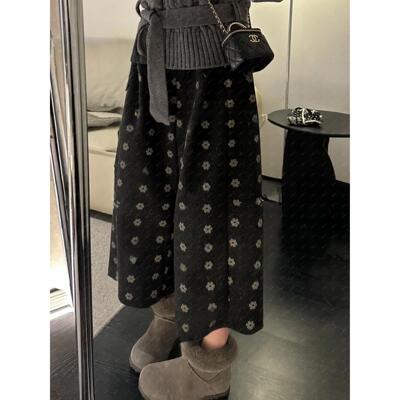 韩系复古小花毛呢休闲裤