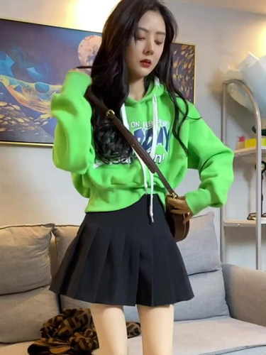 宽松型通勤卫衣新款女