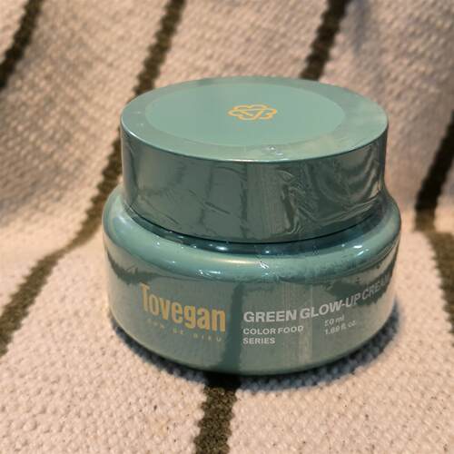 日本委托代买tovegan色彩食物系列绿色发光面霜50ml