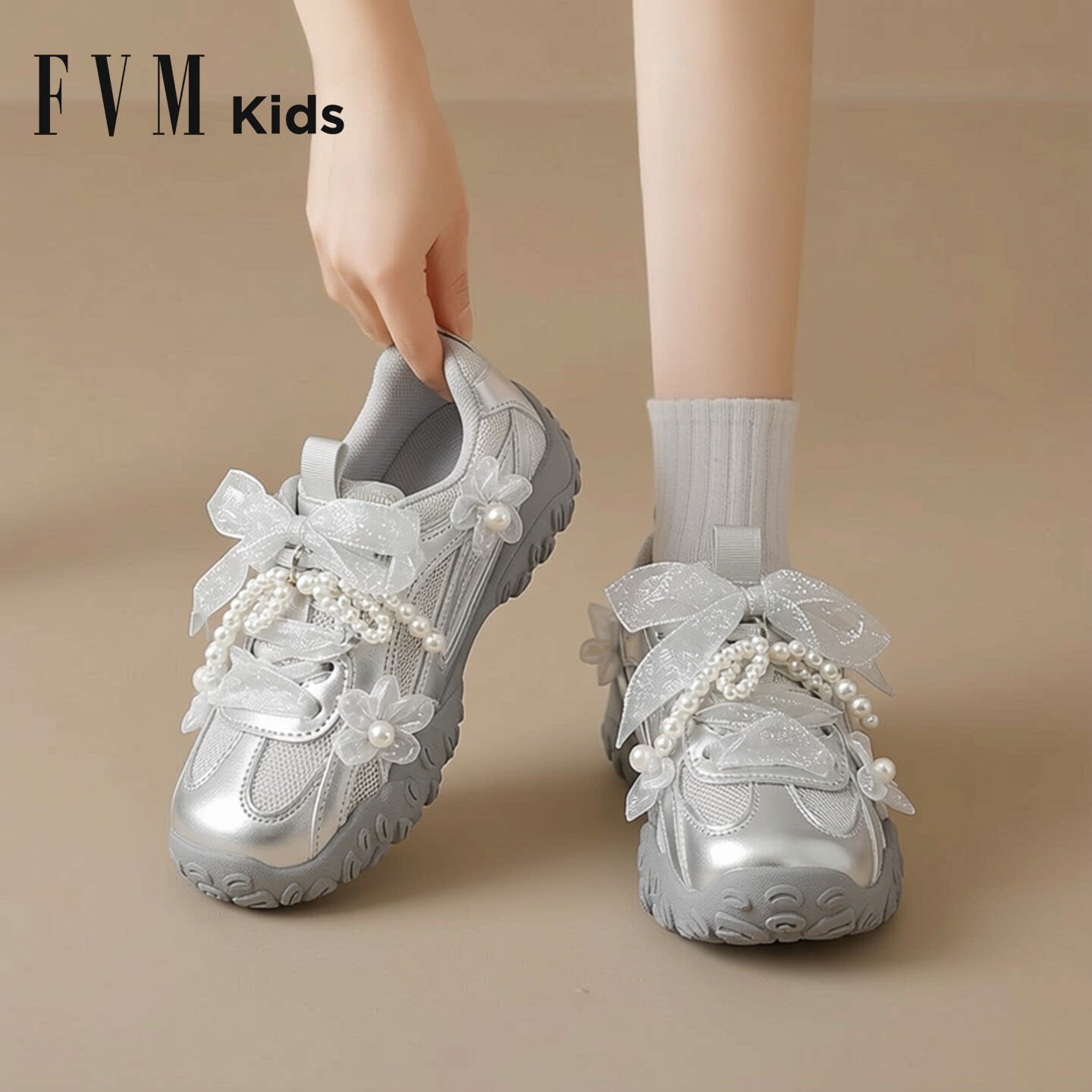 女童鞋子儿童老爹运动鞋2026新款春季大童芭蕾透气春款巨好看跑步