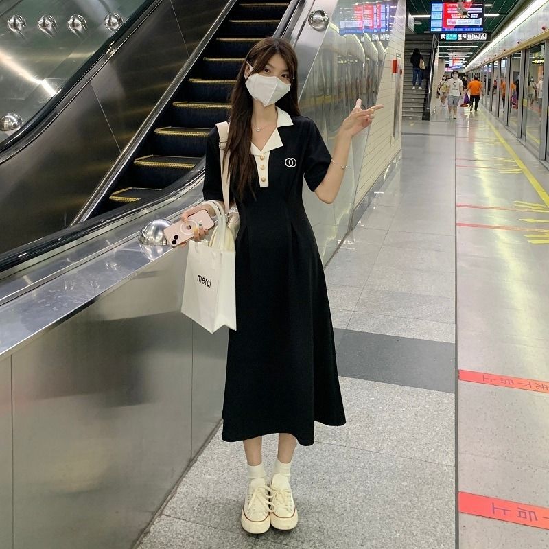 赫本风黑色气质polo领连