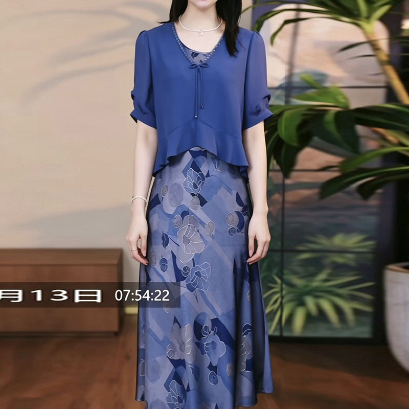 荷叶边小衫搭印花连衣裙女2026年夏季修身显瘦减龄遮肉中长款裙子