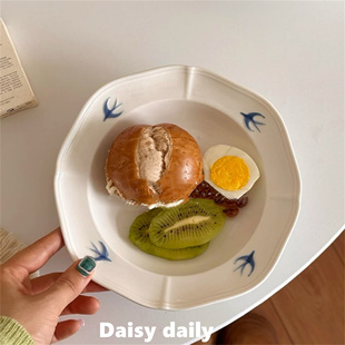 日式 北欧ins陶瓷餐具菜盘饭碗汤盘 复古燕子浮雕甜品盘西餐盘深盘