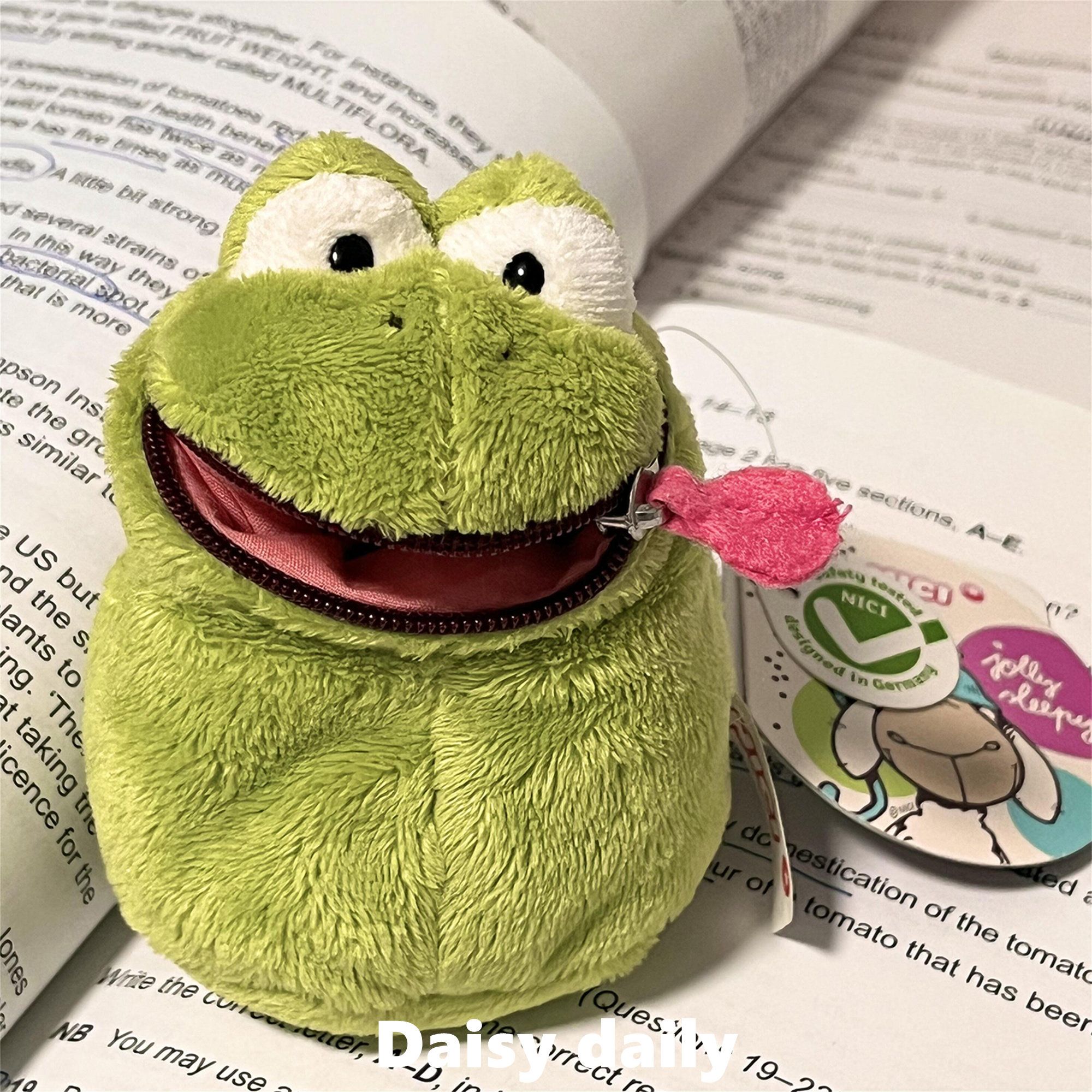 可爱小青蛙毛绒零钱包便携迷你耳机收纳随身书包挂饰公仔钥匙扣,节庆用品/礼品,创意零钱包,淘宝优惠券,粉丝福利购,淘宝优惠卷