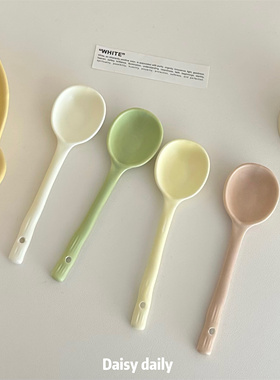 韩国ins博主同款手捏不规则奶油色陶瓷餐具小汤勺子家用喝粥调羹