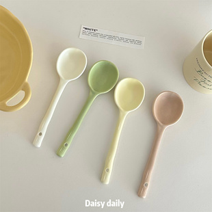 韩国ins博主同款 手捏不规则奶油色陶瓷餐具小汤勺子家用喝粥调羹
