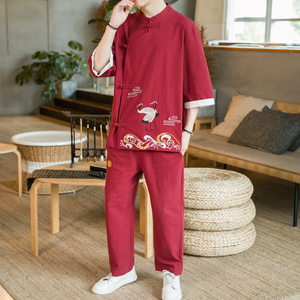A3001*咖啡厅中国风大码双鹤刺绣短袖T恤+长裤套装P100,酒红色的西服搭配什么鞋图片