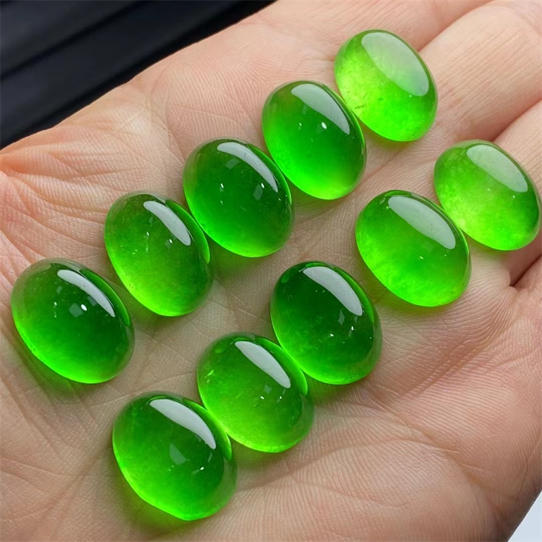 缅甸翡翠老坑冰种帝王绿裸石蛋面正品天然玉石冰绿色戒指面鸽子蛋