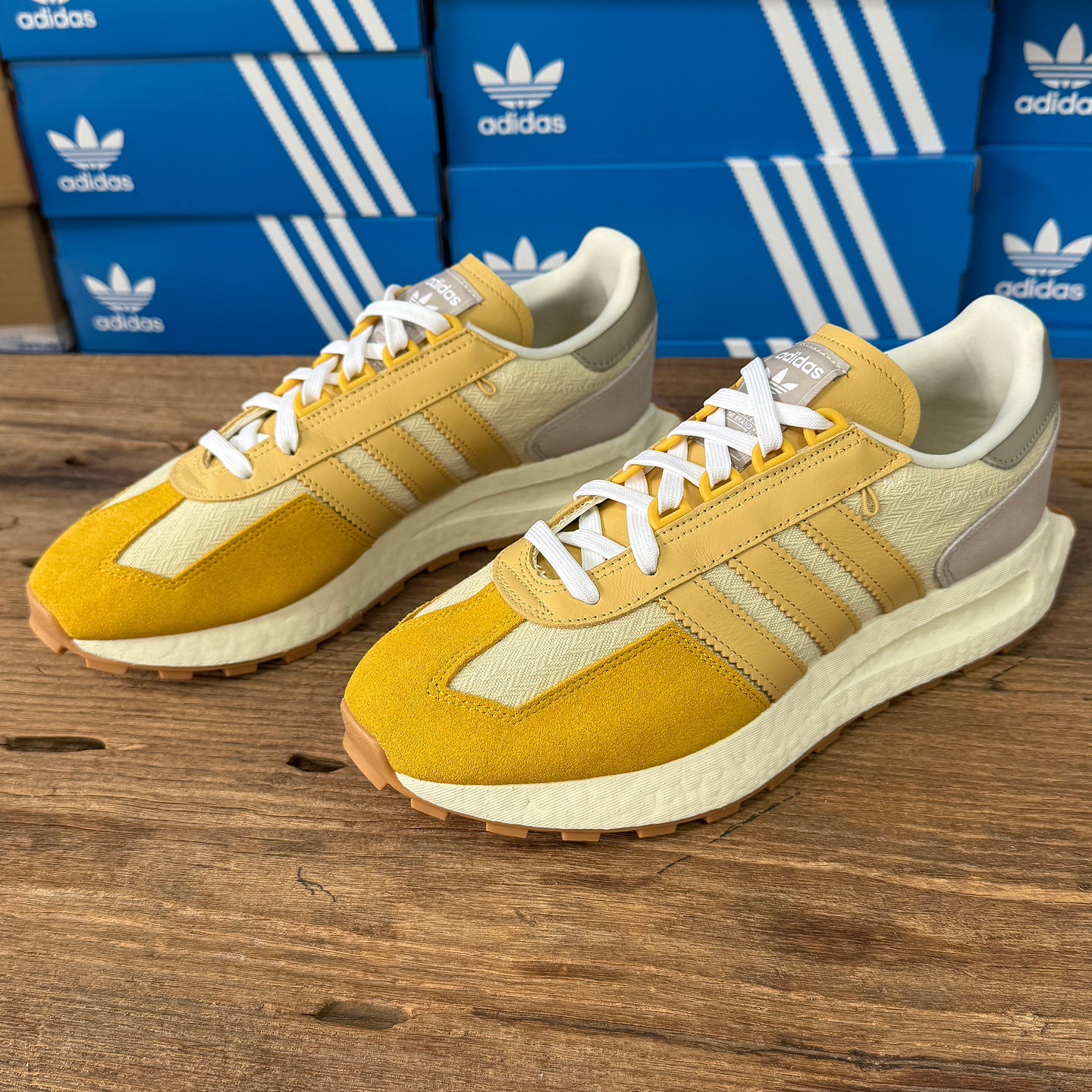 阿迪达斯三叶草男女运动休闲鞋