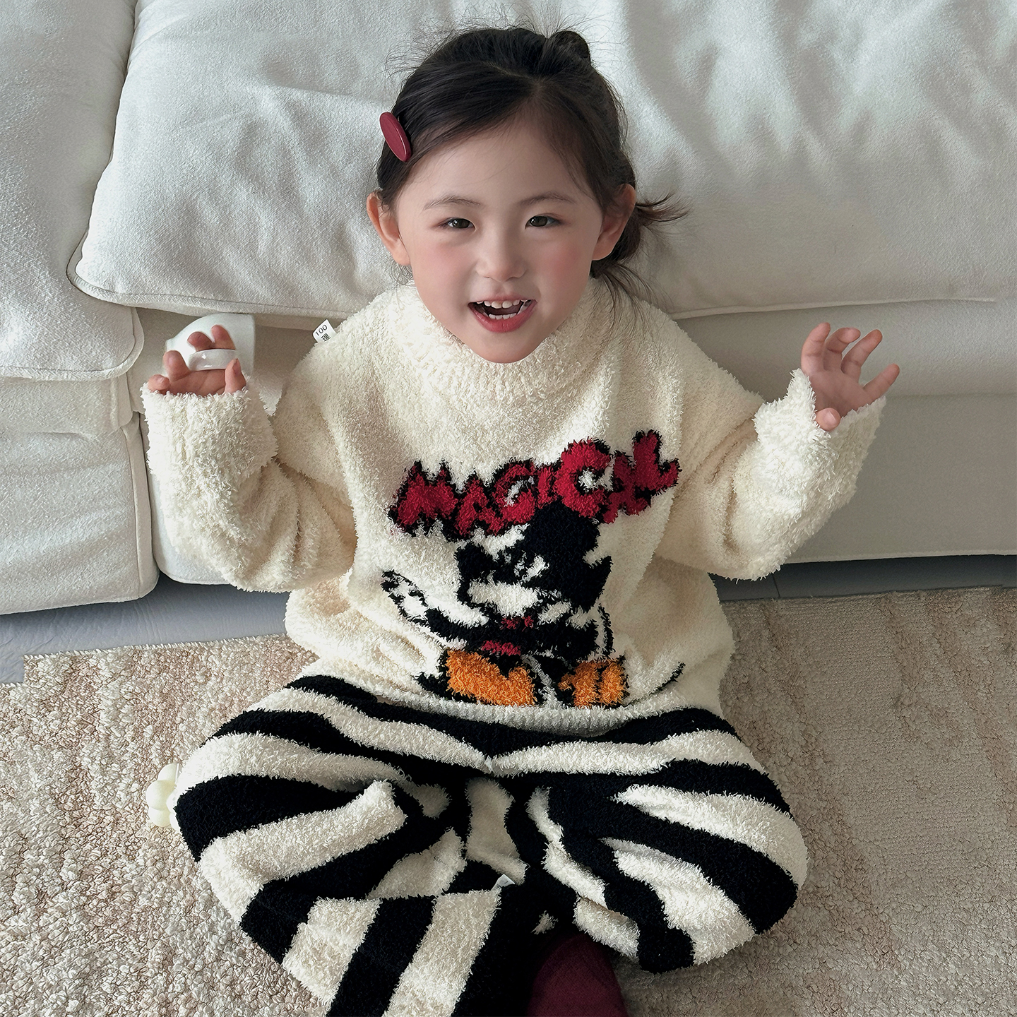 儿童网红睡衣半边绒秋冬季女童加厚卡通小孩法兰绒家居服保暖套装