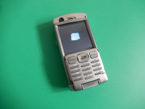 原装索尼爱立信P990i二手索尼爱立信P990手机索爱P990经典老手机