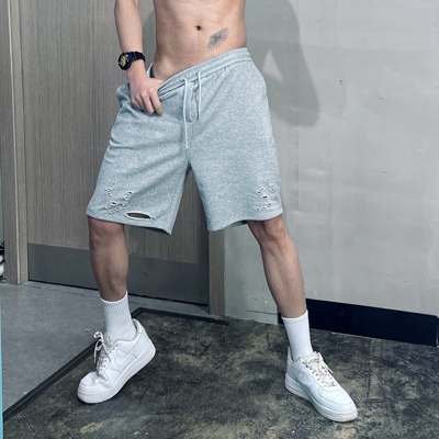 青叔2056欧美高街破洞潮流时尚灰裤衩子宽松休闲短裤ins运动短裤