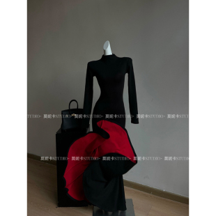 显瘦连衣裙25171 秋冬高领套头鱼尾性感修身 红底步步生莲高领