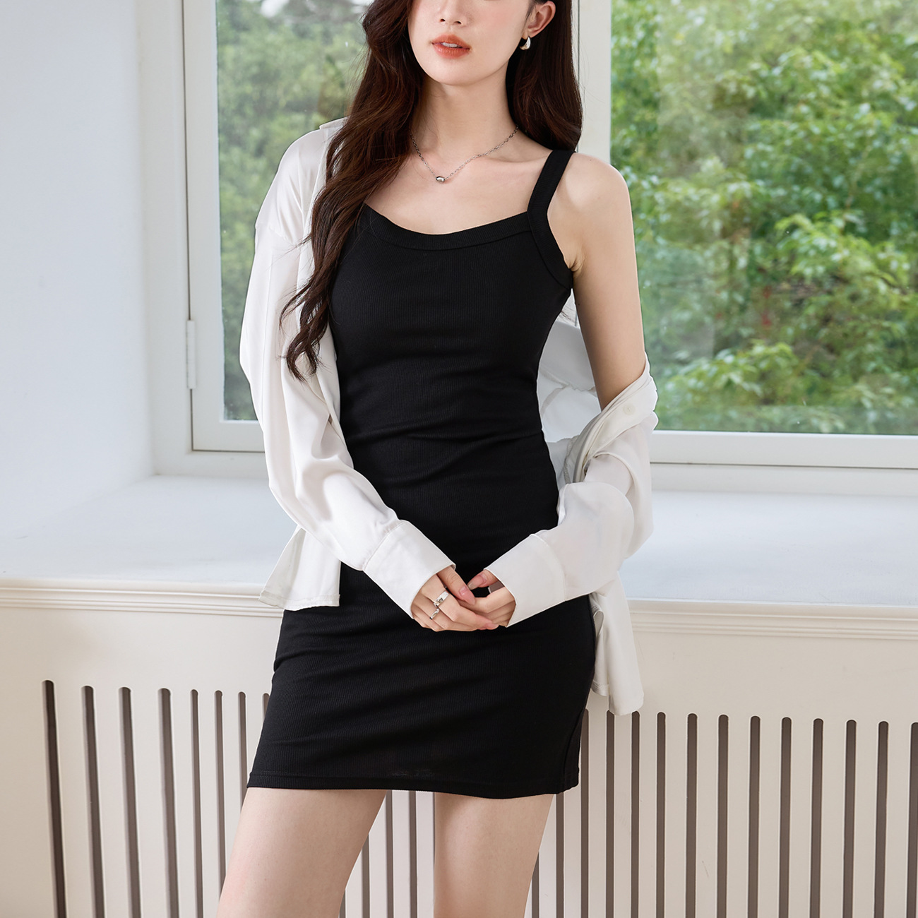 吊带连衣裙女夏2025新款无袖背心裙子纯欲性感包臀内搭小个子包臀