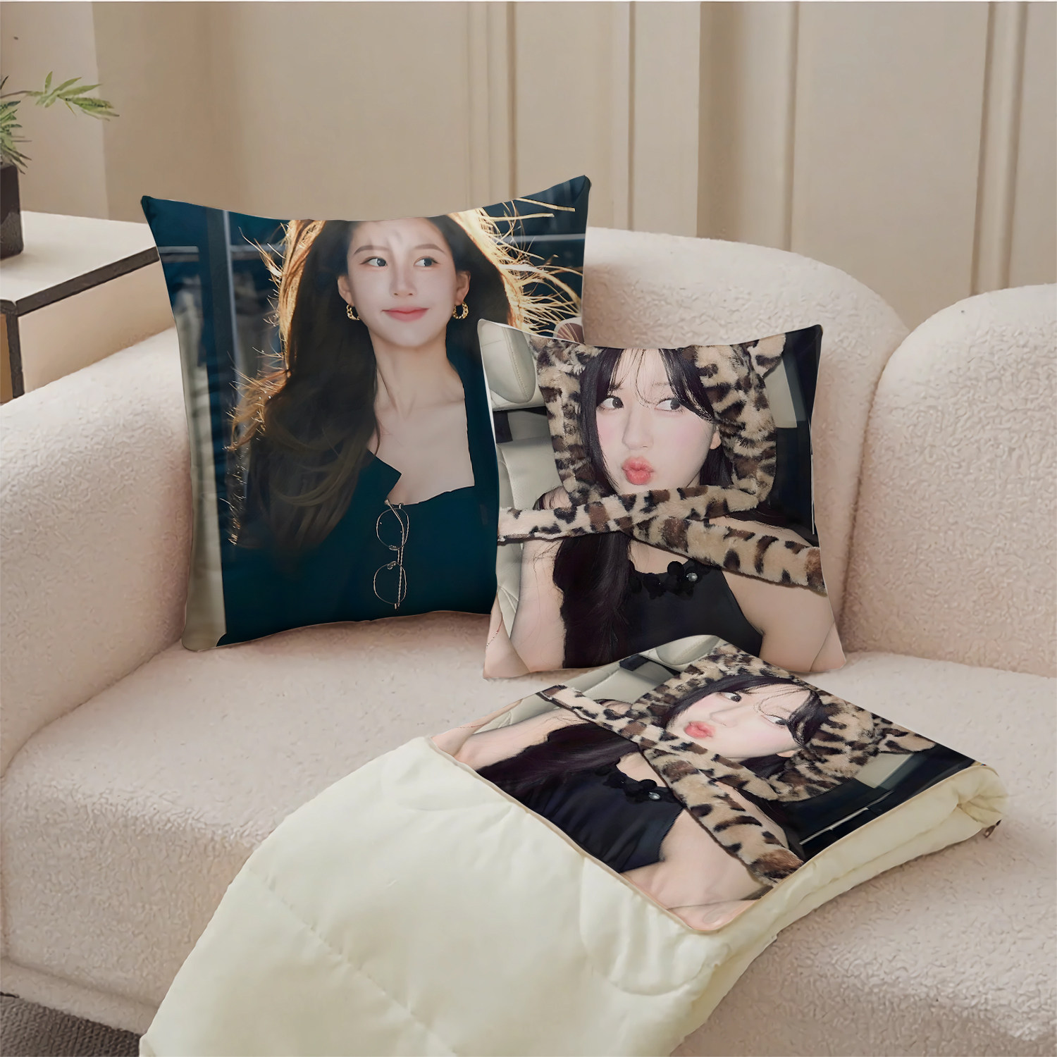 赵露思抱枕超软两用多功能空调被办公抱枕被子二合一被子办公室