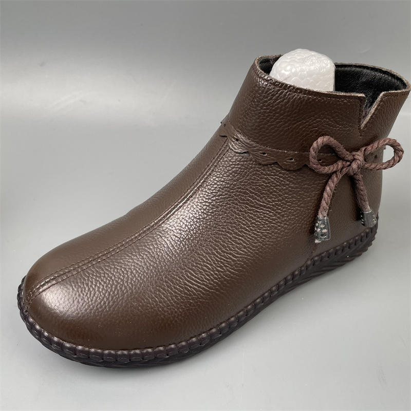 35码头层牛皮加绒妈妈女棉鞋软底