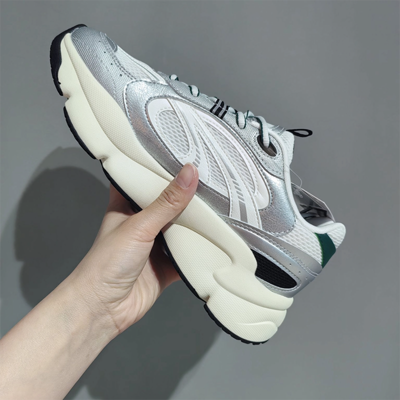 安踏棉花糖防滑耐磨运动休闲鞋