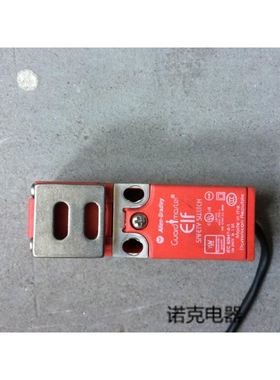 罗克韦尔AB安全开关440K-E33040 BELF-3行程开关Cadet 3