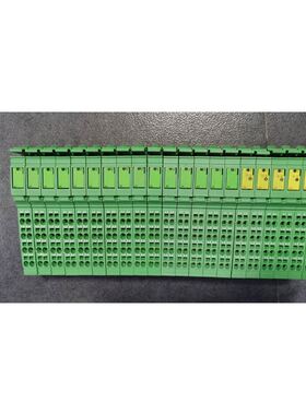 * 2819228 2726285/ IB IL AI 2/SF 2732732 AO 2/U/BP 菲尼