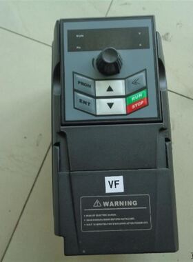 威纶通Artrich变频器 AR60T-0008-S 220V 0.75KW 实物图