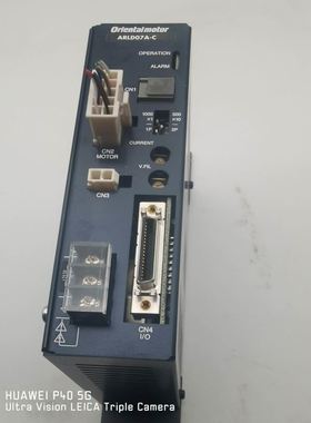 VEXTA东方步进驱动器ARLD07A-C实物图（ ）