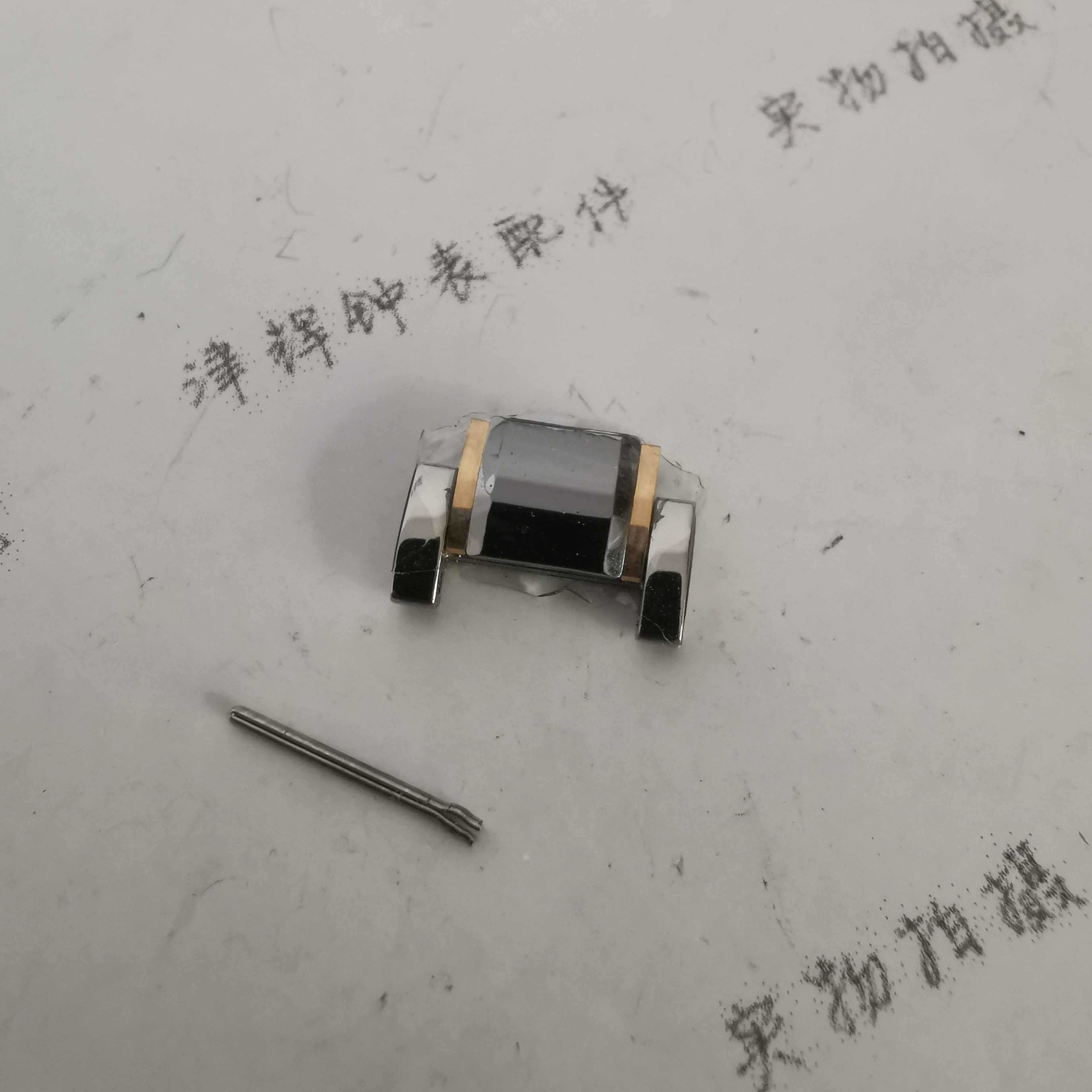 宝时捷钨钢圈口手表壳