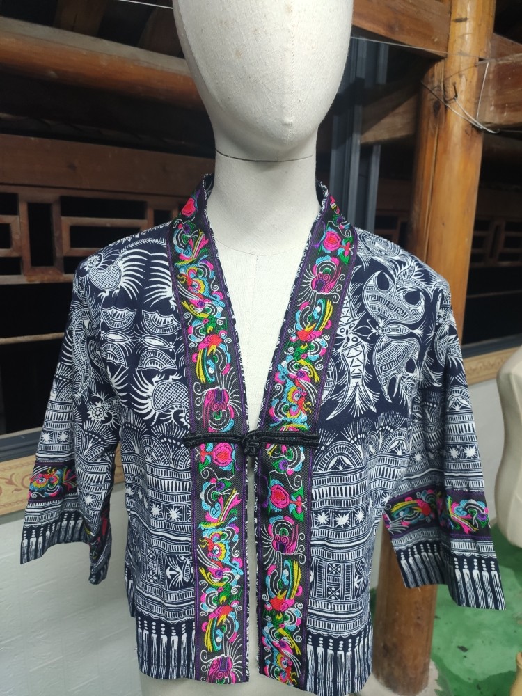 女装民族传统服装上衣日常演出旅民族服装/舞台装