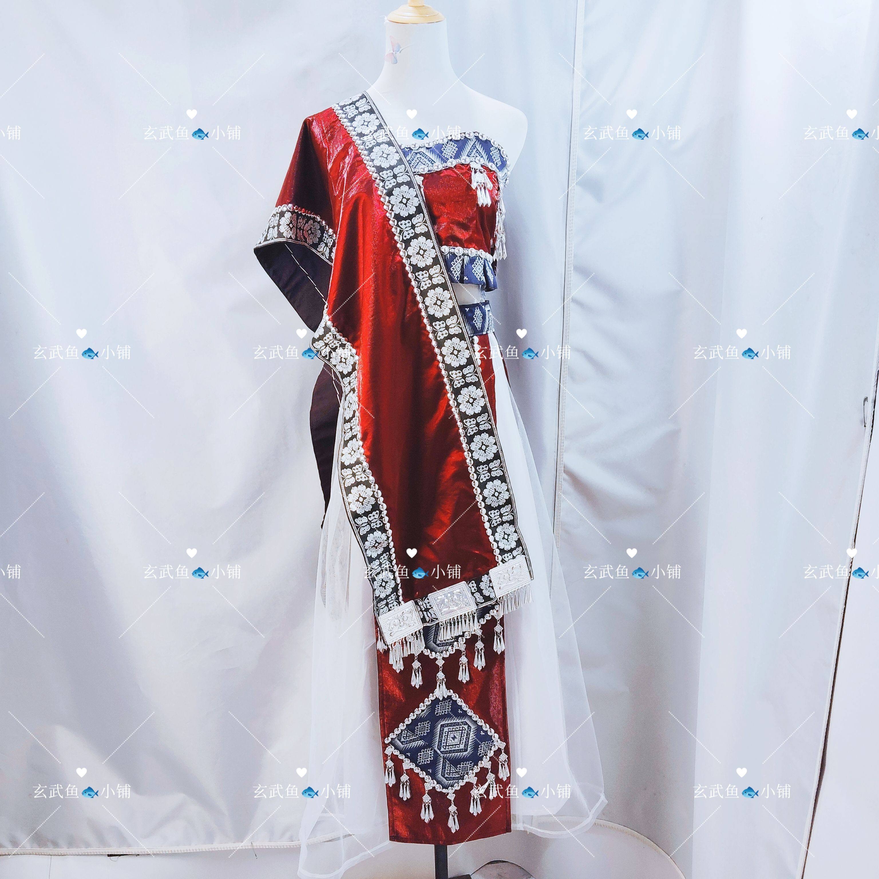 新款苗族服装女套装个性走秀服饰少数民族风摄影旅拍写真演出服饰