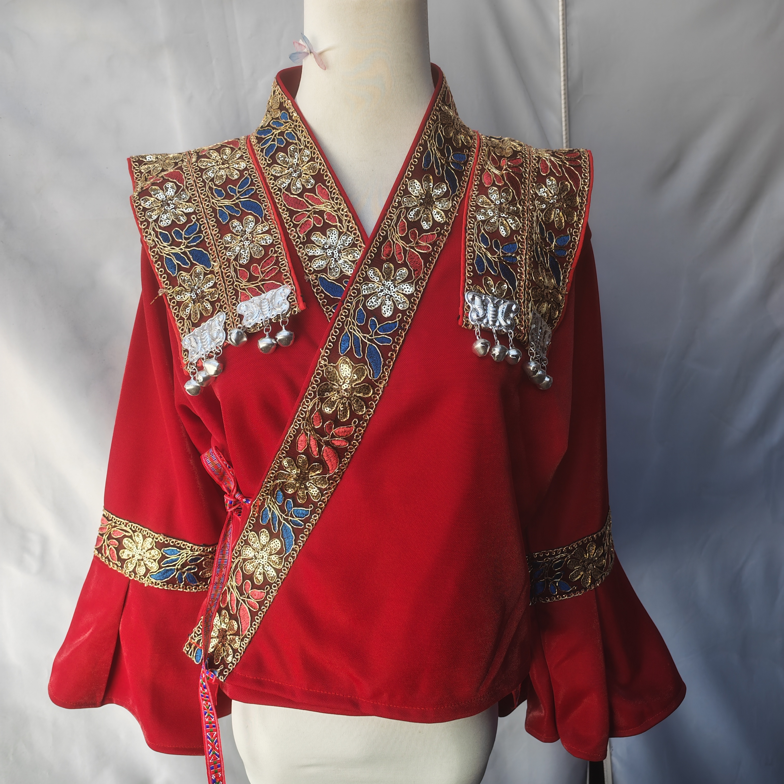 新款女装外套苗族少女苗疆少数民族服装旅拍摄影服饰写真上衣摄影