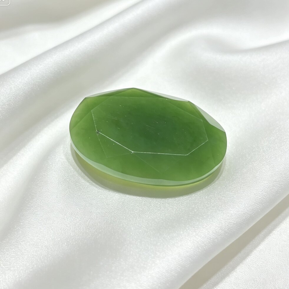 天然和田玉碧玉蛋面戒面玫瑰花切珠宝半成品