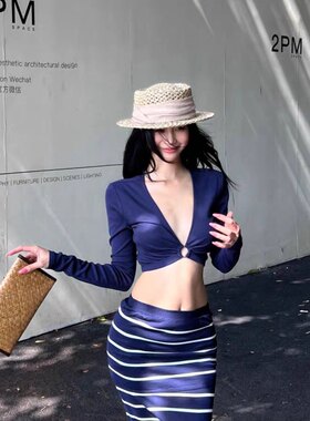 摩登辣妹长袖性感V领分体条纹长裙泳衣纯欲度假海边温泉拍照出片