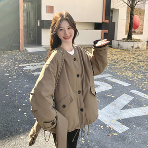 卡其色围脖工装羽绒服女冬2025新款超火好看高级小众加厚中长外套图片