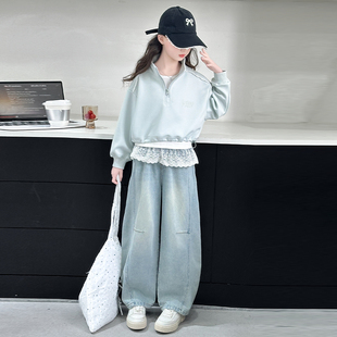 女童洋气卫衣套装春秋季2026年新款儿童休闲运动弯刀牛仔裤三件套