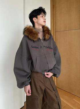 TRENDYWU 回潮千禧年“不羁”皮草毛领400克复合太空棉厚刺绣卫衣