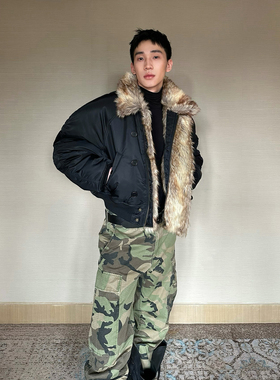 TRENDYWU 重工机车“费城”皮草bomber飞行员高克重4D加厚短棉服