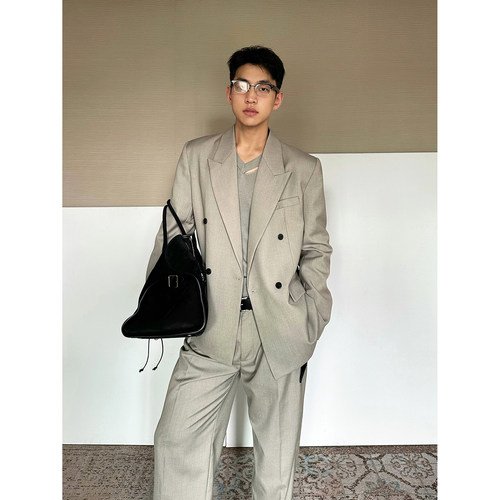 TRENDYWU 新钱智性