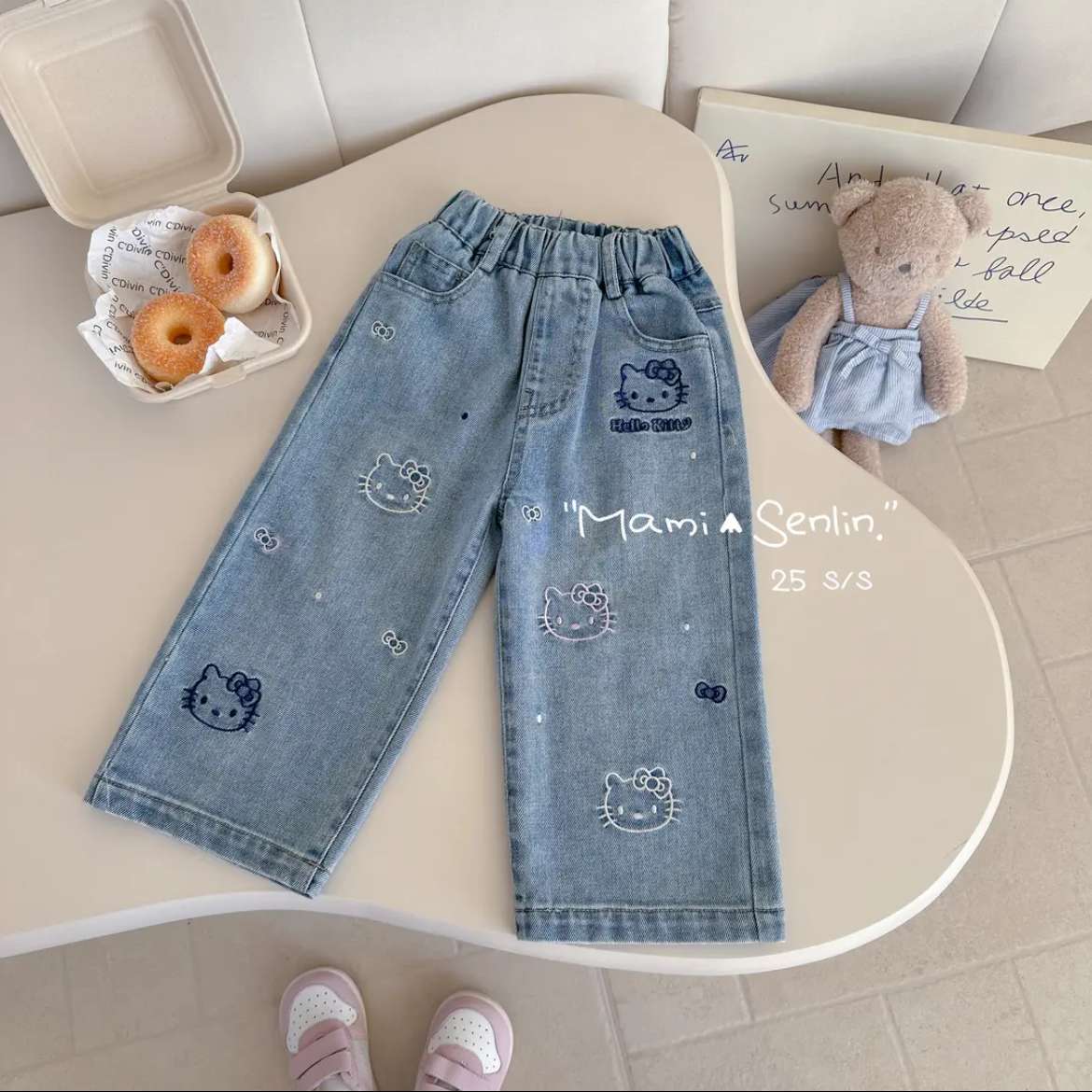 2025春新款女童卡通牛仔裤