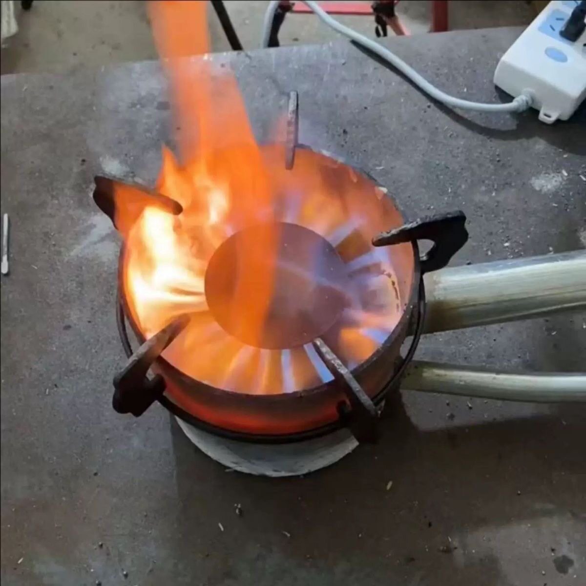 燃烧炉炉头蓝火废机油炉头燃烧炉