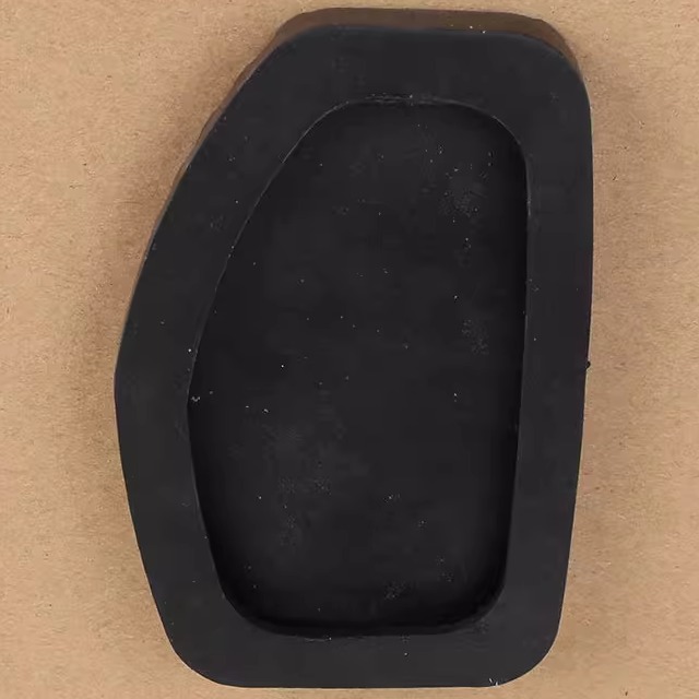 雪铁龙世嘉离合器踏板胶套胶套C4世嘉离合器踏板皮刹车踏板皮胶