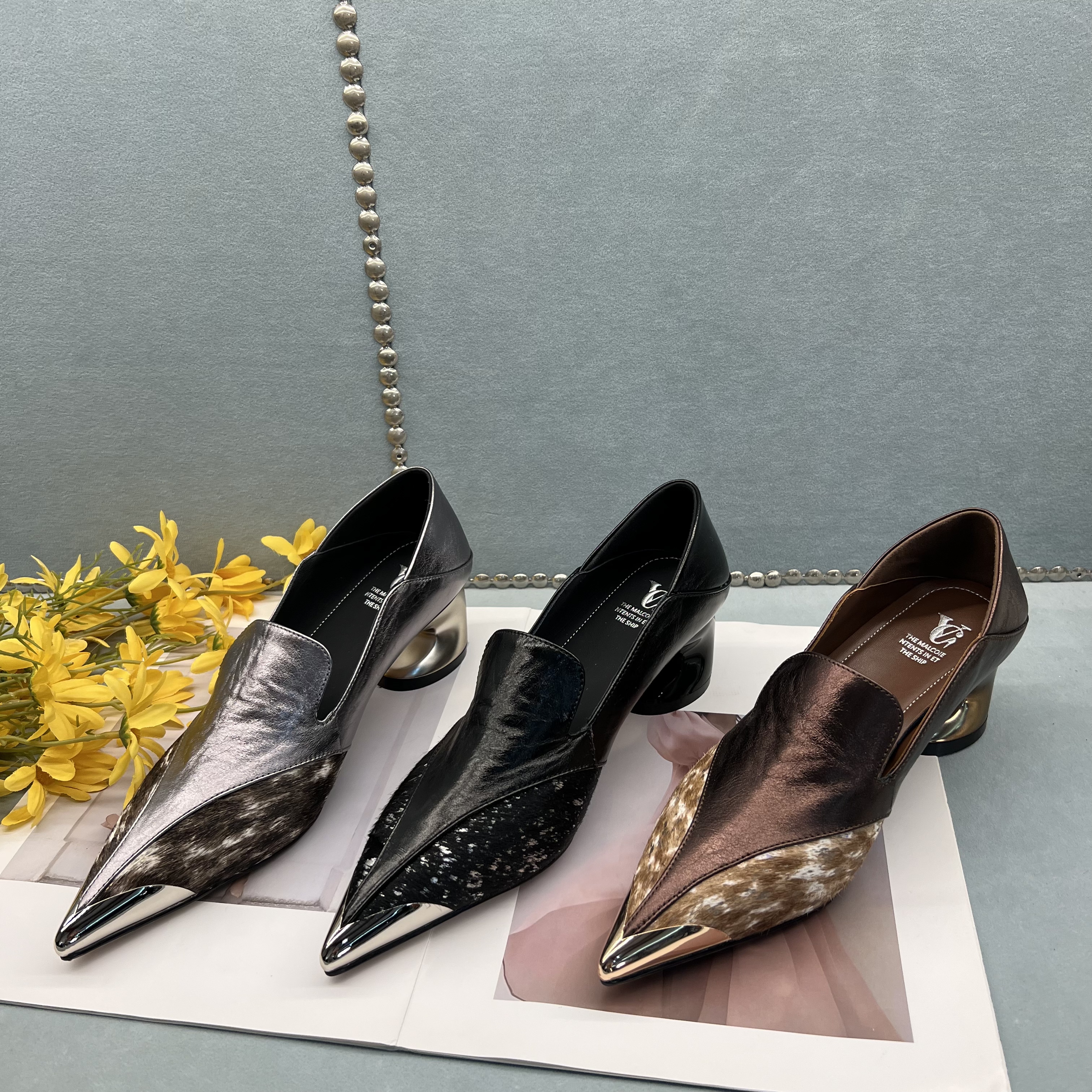 Timeless鎏金马毛软面尖头单鞋女