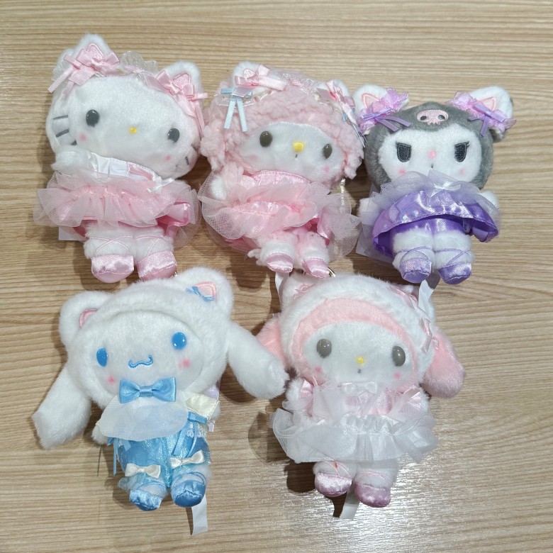 白猫咪芭蕾服系列库洛米美乐蒂小羊kt毛绒公仔挂件珠链挂饰