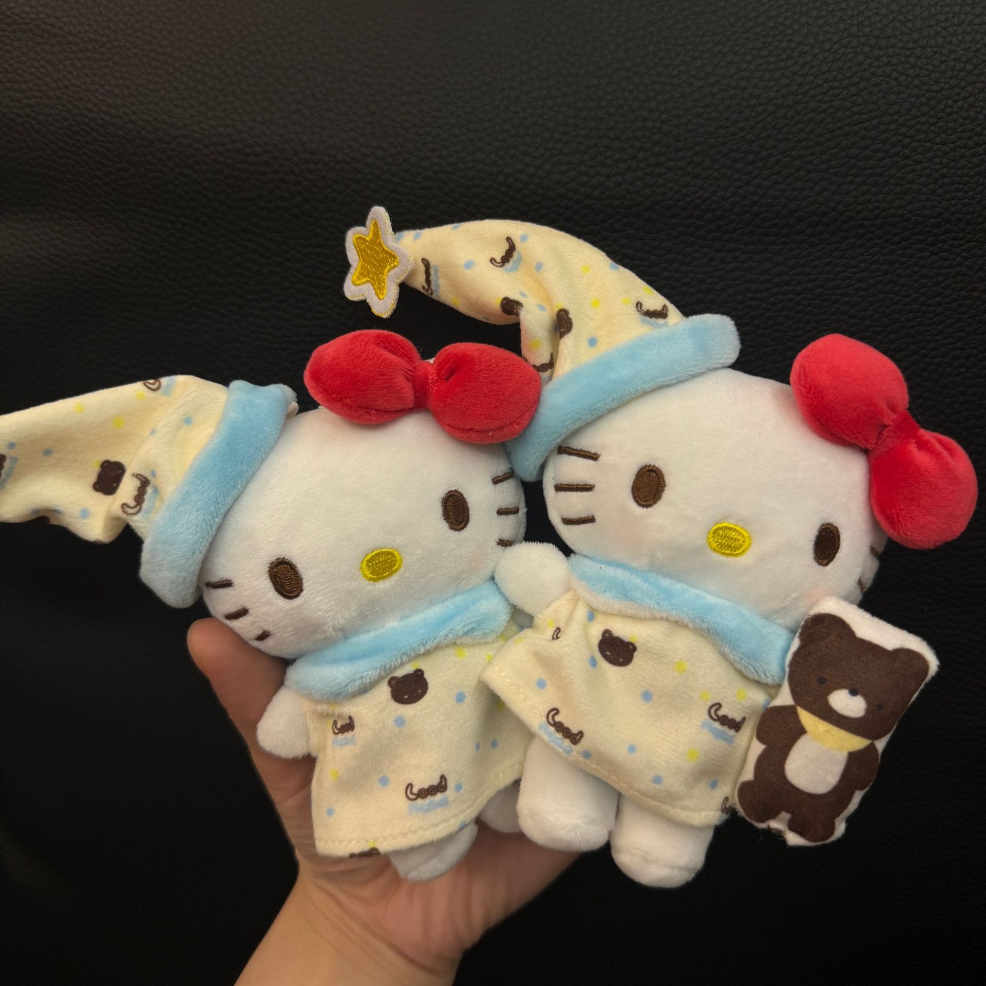 日本中古正版睡衣hellokitty变装玩偶包挂件卡通公仔kt猫包挂
