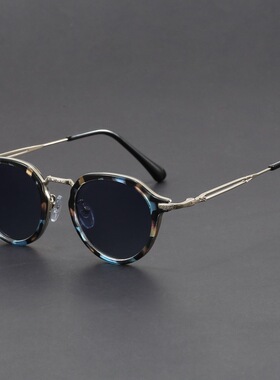 2026年新款复古朋克小框个性嘻哈太阳镜欧美ins风前卫男防紫外线