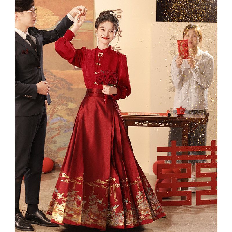 新款裙婚服女新娘订婚马面新中式