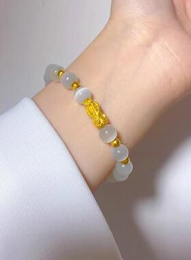 黄金色貔貅手链女款日常佩戴