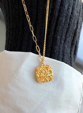 999金色拉丝小方糖吊坠 黄金项链纯金爆闪锁骨套链生日礼物送女友