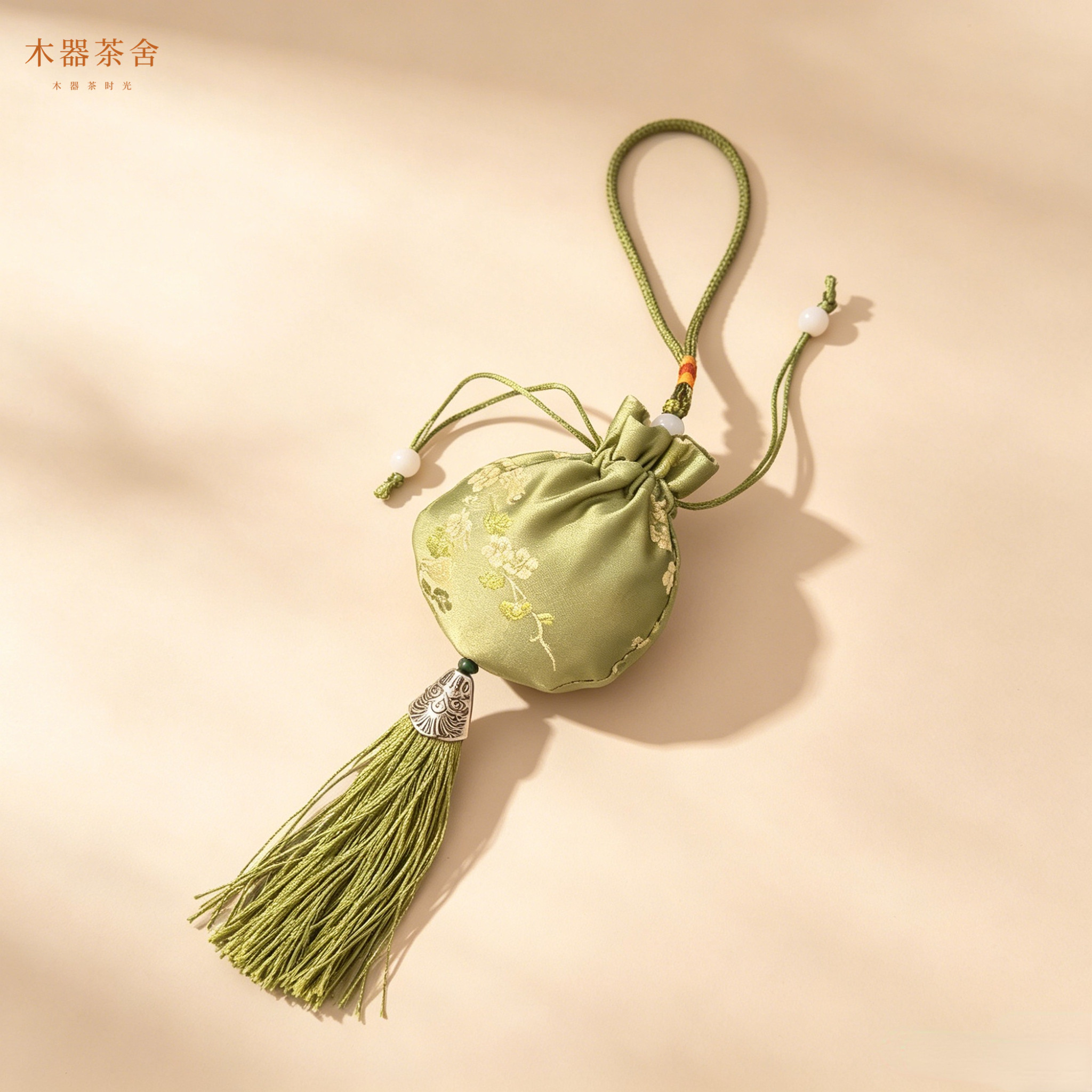 崖柏木粉国风刺绣香囊袋绿色流苏挂饰汉服配饰非遗手工香包空袋