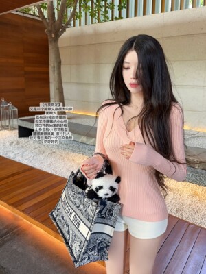 【元英限定】胸大腰细版型巨牛 显瘦V领质感针织长袖上衣春新款