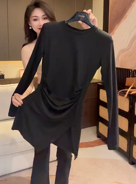 黑色不规则开叉长袖t恤女2025秋装新款修身打底衫中长款收腰上衣
