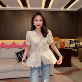 泡泡袖 法式 荷叶边上衣 女夏季 2025款 重工刺绣蕾丝v领白色短袖 衬衫